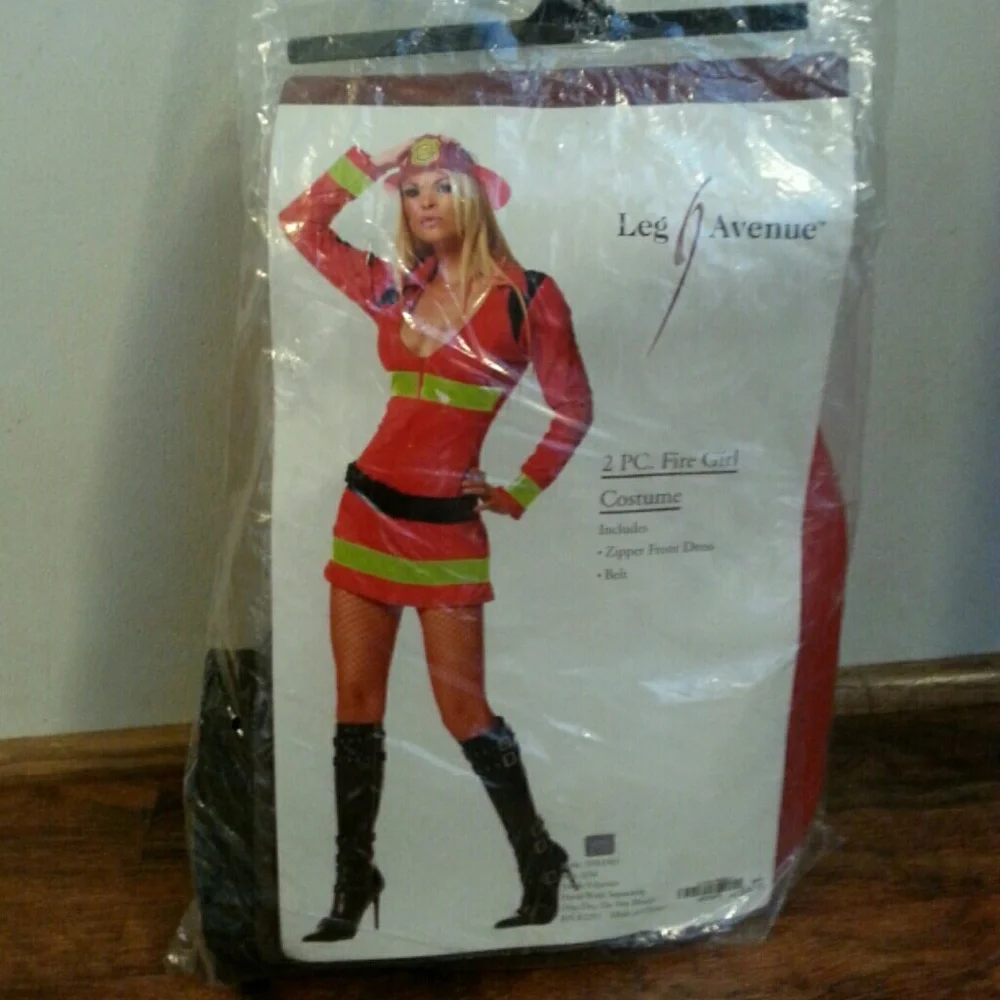 Leg Avenue Red Firefighter Costume - Picture 3 of 5